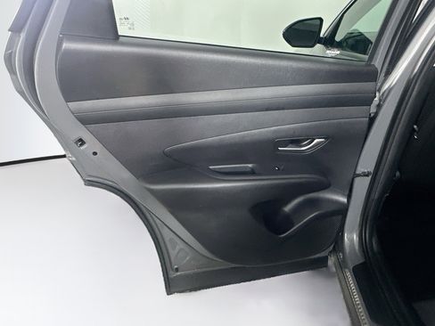 Used 2025 Hyundai Tucson SEL FWD image 26