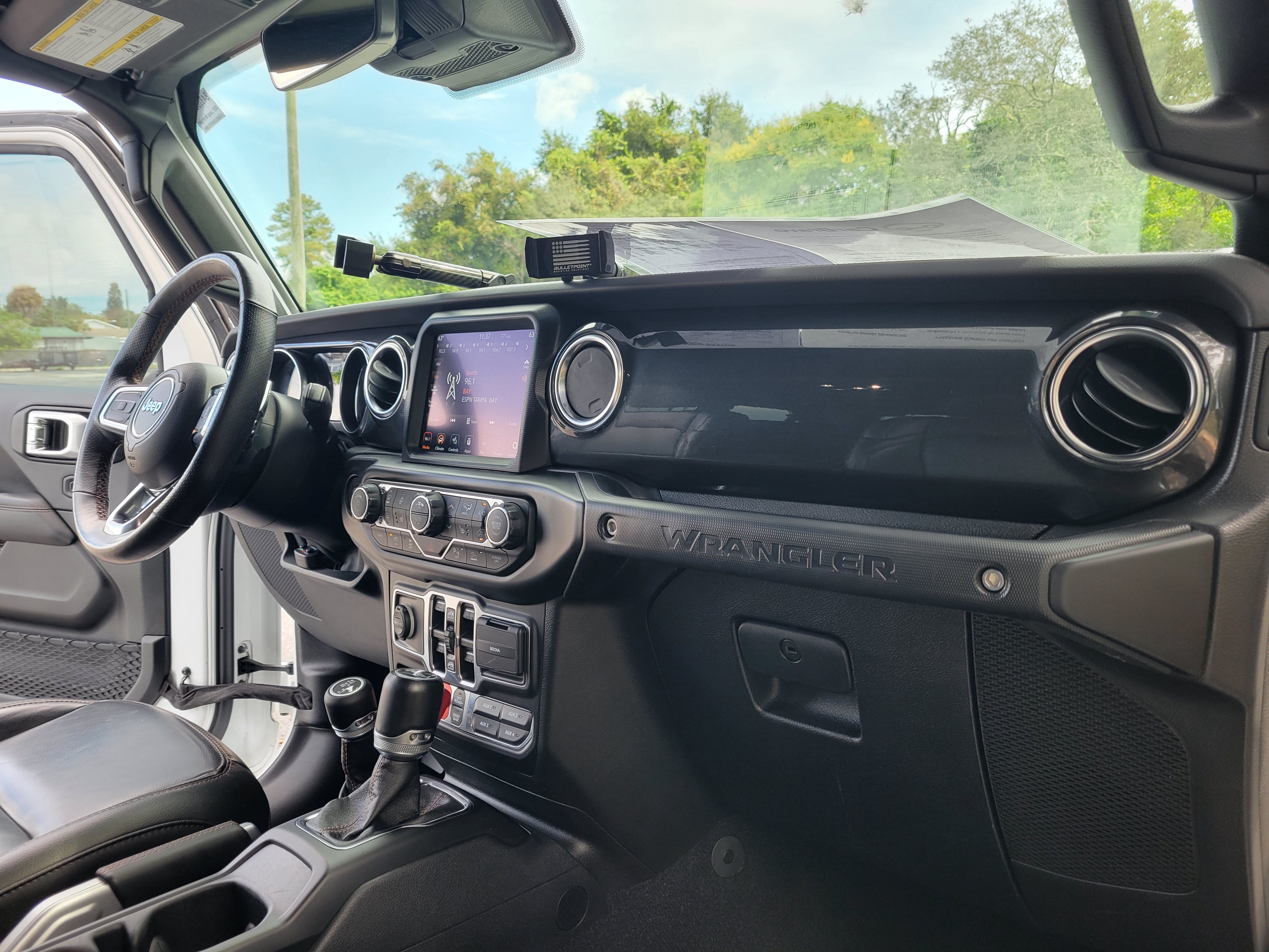 Used 2021 Jeep Wrangler Unlimited Rubicon AWD/4WD image 27