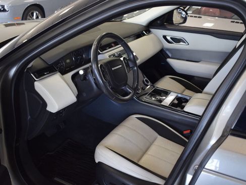 Used 2018 Land Rover Range Rover Velar S image 36