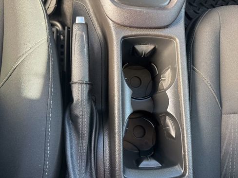 Used 2015 Ford Focus S image 19