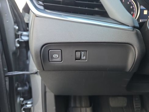Used 2024 Buick Enclave Essence w/ Experience Buick Package FWD image 21