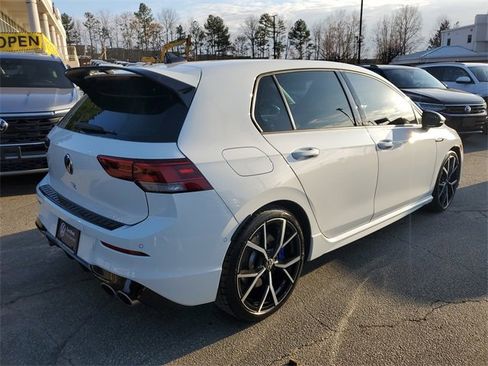Certified 2024 Volkswagen Golf R image 4
