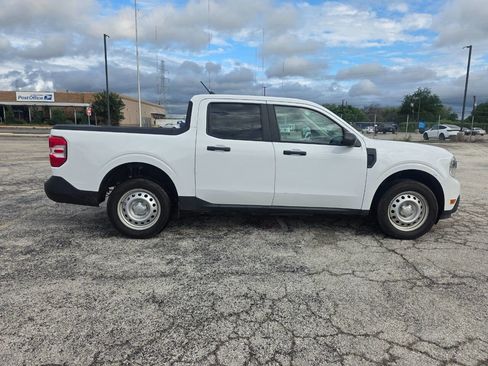 Used 2022 Ford Maverick XL FWD image 3