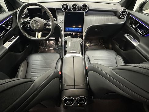 Certified 2025 Mercedes-Benz GLC 300 4MATIC image 26