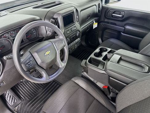 Used 2025 Chevrolet Silverado 2500 Custom w/ Custom Value Package AWD/4WD image 11