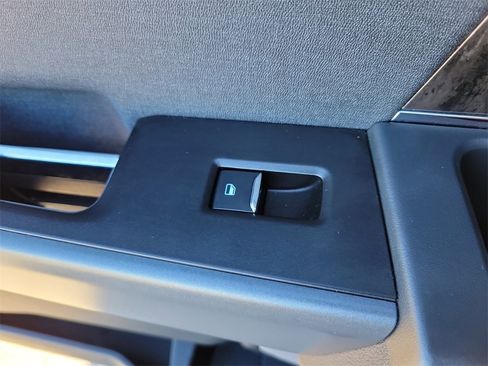 Used 2023 Ford F250 Lariat w/ Lariat Ultimate Package image 15