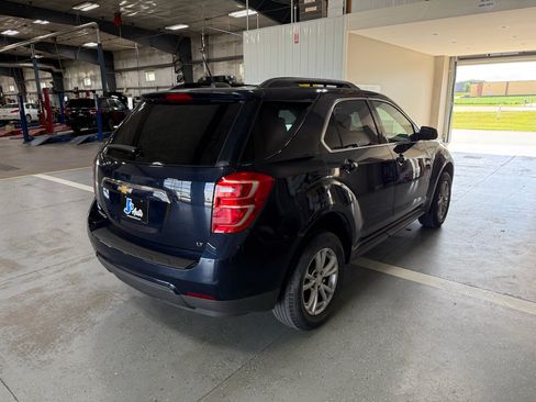 Used 2017 Chevrolet Equinox LT w/ Convenience Package FWD image 7