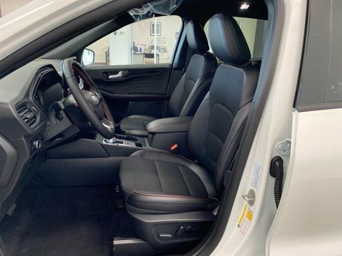 New 2025 Ford Escape ST-Line w/ Tech Pack #1 image 16