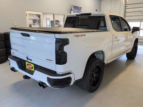 Used 2023 Chevrolet Silverado 1500 RST w/ Convenience Package II AWD/4WD image 4