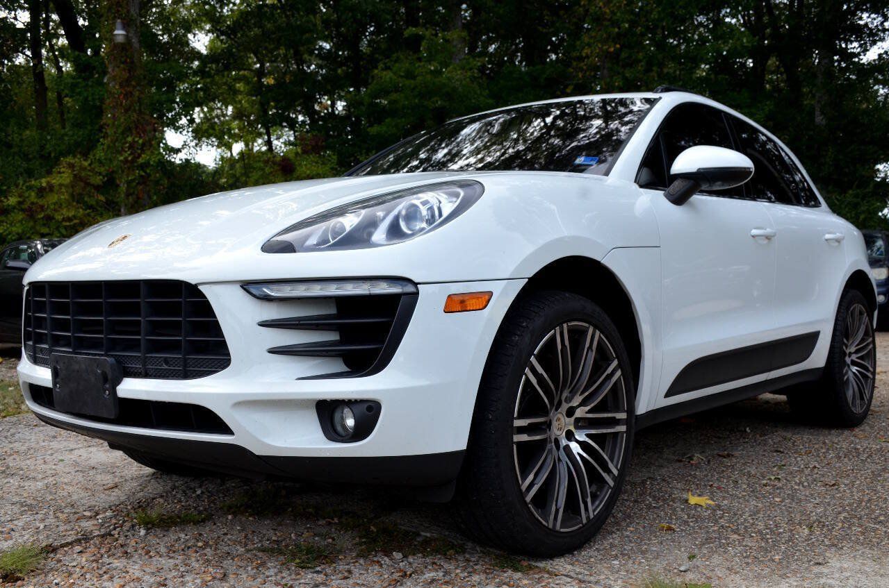 Used 2017 Porsche Macan S AWD/4WD image 3