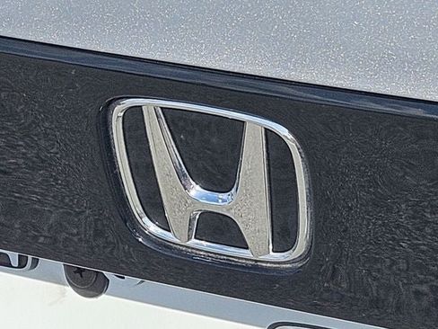 Certified 2025 Honda Accord SE image 38