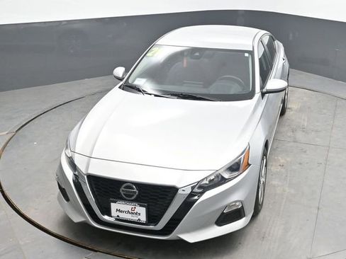 Used 2021 Nissan Altima 2.5 S FWD image 29