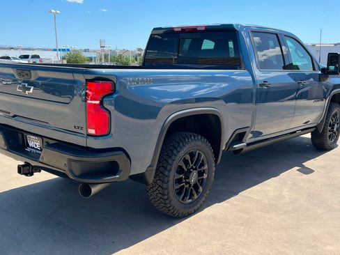 New 2026 Chevrolet Silverado 2500 LTZ w/ LTZ Plus Package AWD/4WD image 6