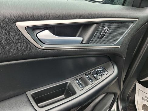Certified 2024 Ford Edge SEL w/ Convenience Package image 39