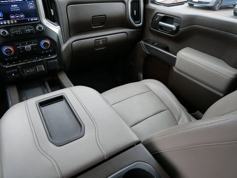 Used 2019 Chevrolet Silverado 1500 LTZ w/ LTZ Premium Package image 15