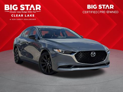 Used 2025 MAZDA MAZDA3 s image 1