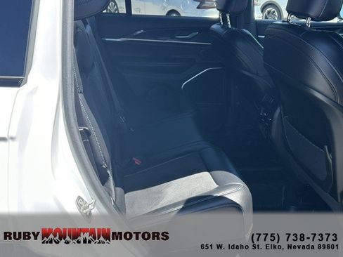 Used 2022 Jeep Grand Cherokee Trailhawk AWD/4WD image 24