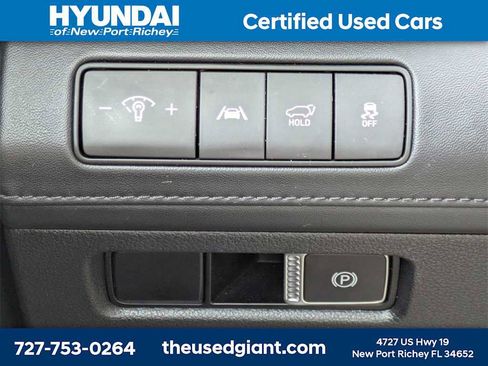 Certified 2022 Hyundai Santa Fe Limited image 35
