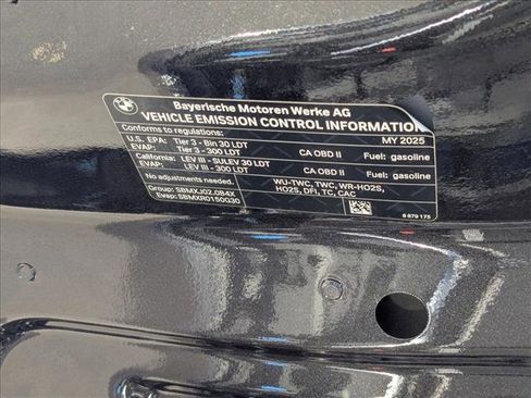 Used 2025 BMW X4 xDrive30i w/ Premium Package image 26