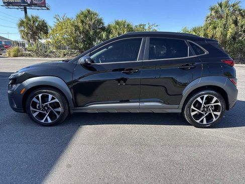Used 2022 Hyundai Kona Limited image 3