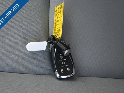 Used 2023 Chevrolet Malibu LT image 28