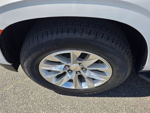 Used 2024 Chevrolet Tahoe Premier RWD image 10