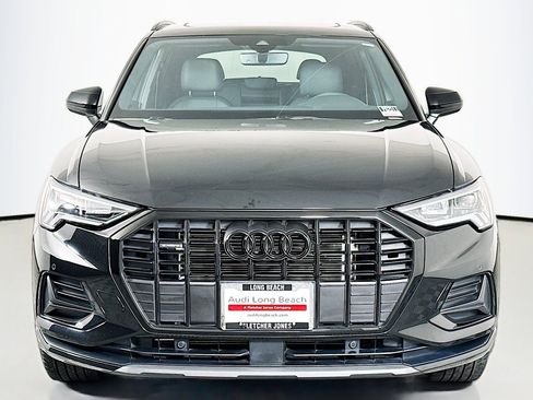 Used 2024 Audi Q3 2.0T Premium w/ Convenience Package AWD/4WD image 2