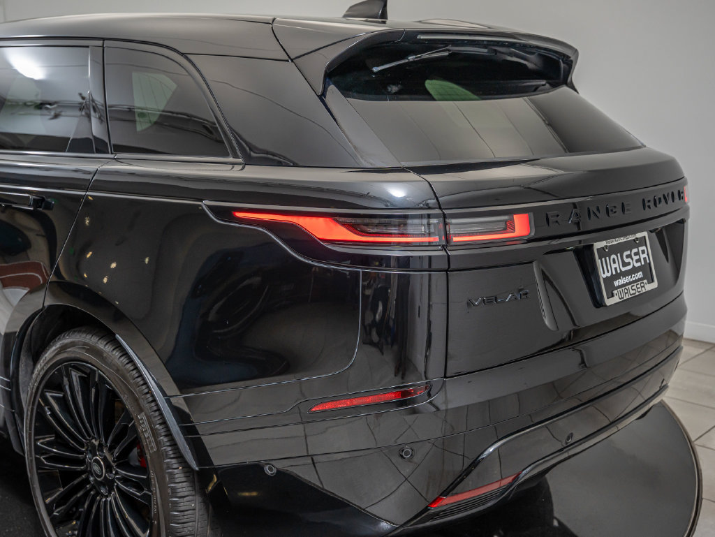Used 2025 Land Rover Range Rover Velar Dynamic SE AWD/4WD image 19