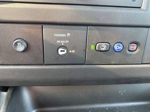 New 2025 Chevrolet Express 3500 w/ Power Convenience Package image 25