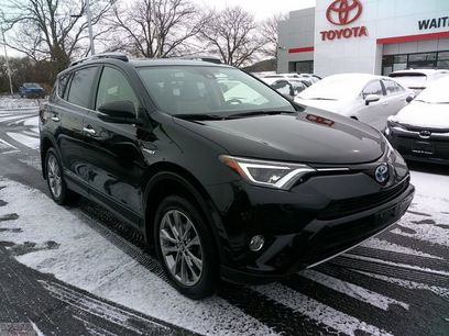 Used 2017 Toyota RAV4 Limited w/ Carpet Mat Package