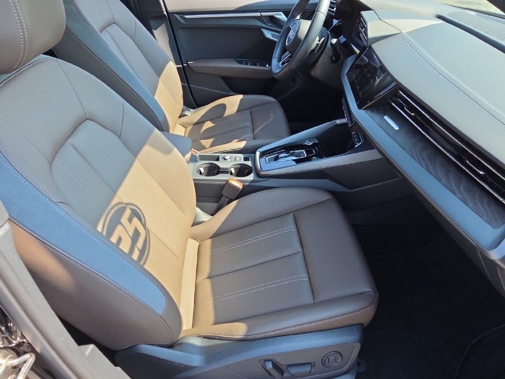 Used 2025 Audi A3 2.0T Premium w/ Convenience Package AWD/4WD image 18