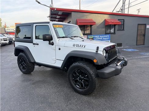 Used 2017 Jeep Wrangler Sport image 34