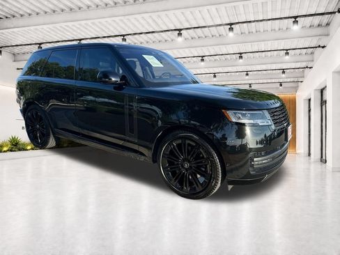 Used 2023 Land Rover Range Rover SE AWD/4WD image 1