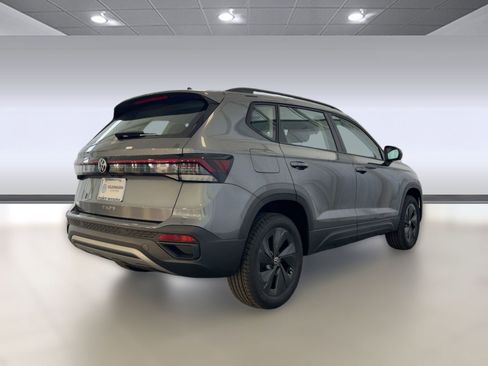 New 2026 Volkswagen Taos S image 9