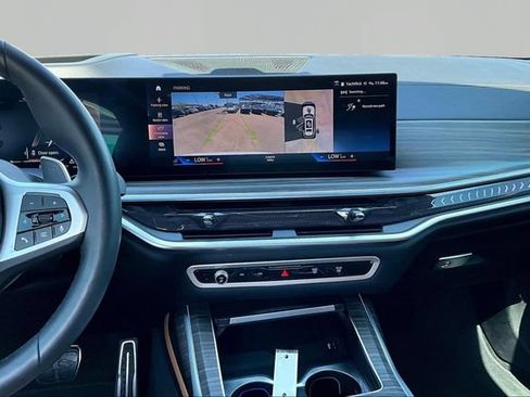 Used 2023 BMW X7 xDrive40i w/ Executive Package AWD/4WD image 6
