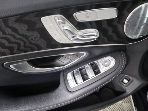 Used 2017 Mercedes-Benz C 300 Sedan image 23