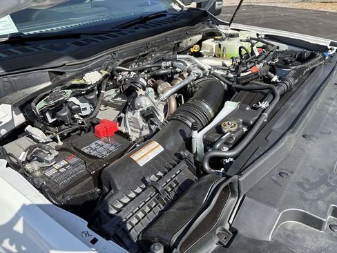 New 2026 Ford F450 Platinum w/ FX4 Off-Road Package AWD/4WD image 19