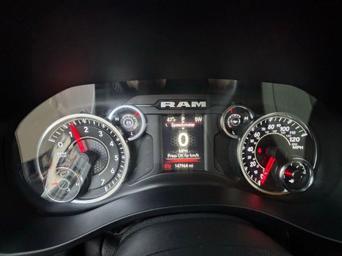 Used 2021 RAM 1500 Lone Star image 16