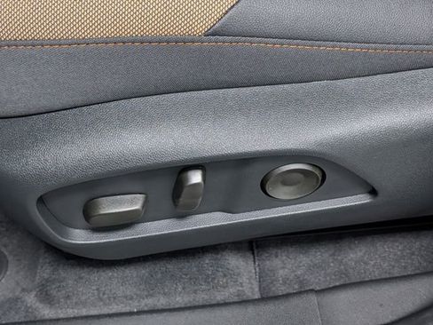 New 2026 Chevrolet Equinox ACTIV w/ Convenience Package III AWD/4WD image 13