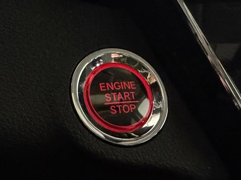 Used 2020 Honda HR-V EX image 22