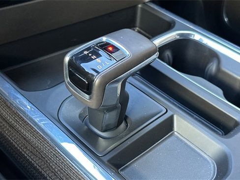 Used 2024 Chevrolet Silverado 1500 RST image 19