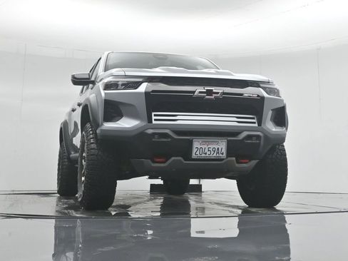 Used 2024 Chevrolet Colorado ZR2 w/ Technology Package image 49