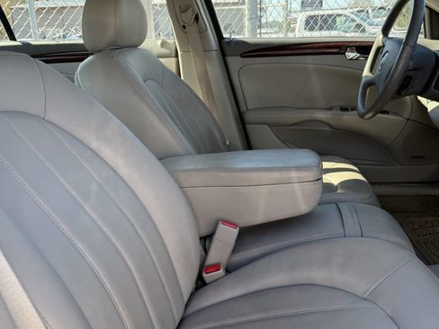 Used 2007 Buick Lucerne CXL w/ Luxury Package image 18