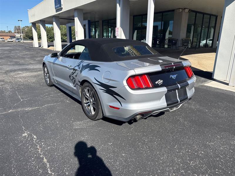 Used 2017 Ford Mustang Premium RWD image 8