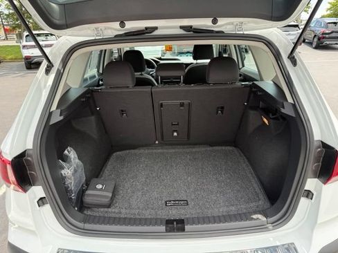 Certified 2022 Volkswagen Taos S AWD/4WD image 7