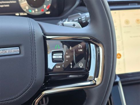 New 2026 Land Rover Range Rover Velar Dynamic SE image 18