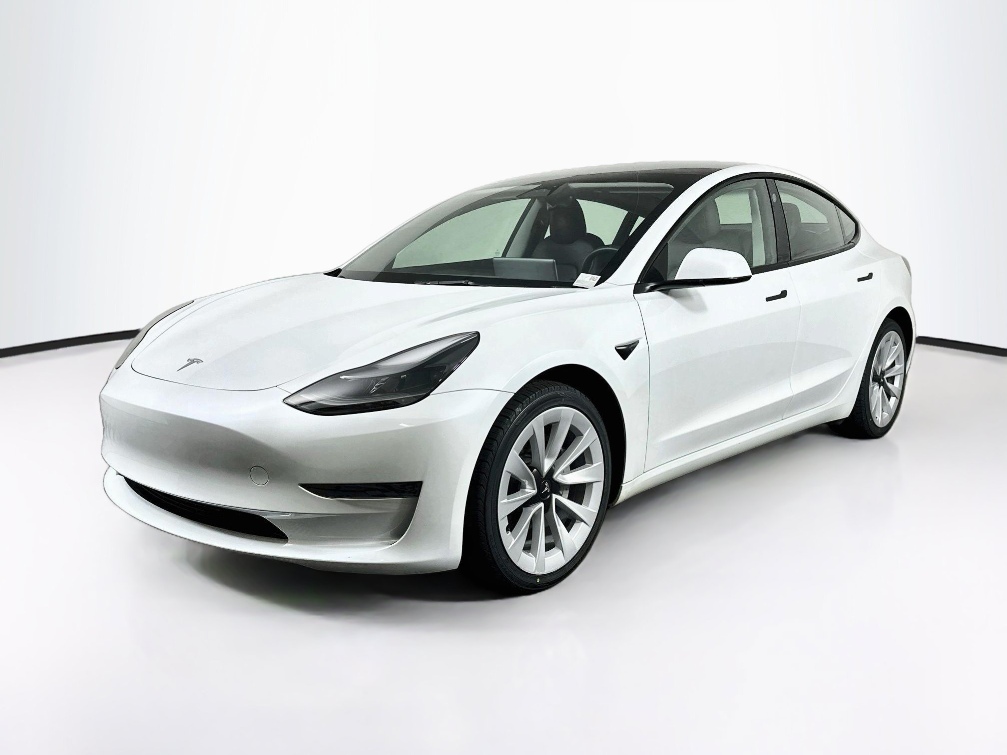 Used 2023 Tesla Model 3 Standard Range RWD image 3