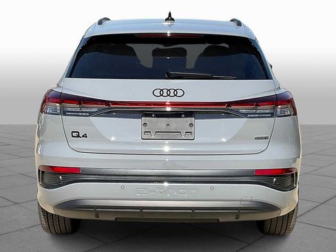 New 2026 Audi Q4 e-tron Premium image 4