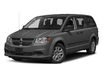 Used 2017 Dodge Grand Caravan SXT w/ Driver Convenience Group
