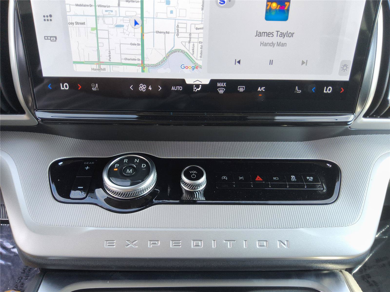 New 2026 Ford Expedition Max Active RWD image 18